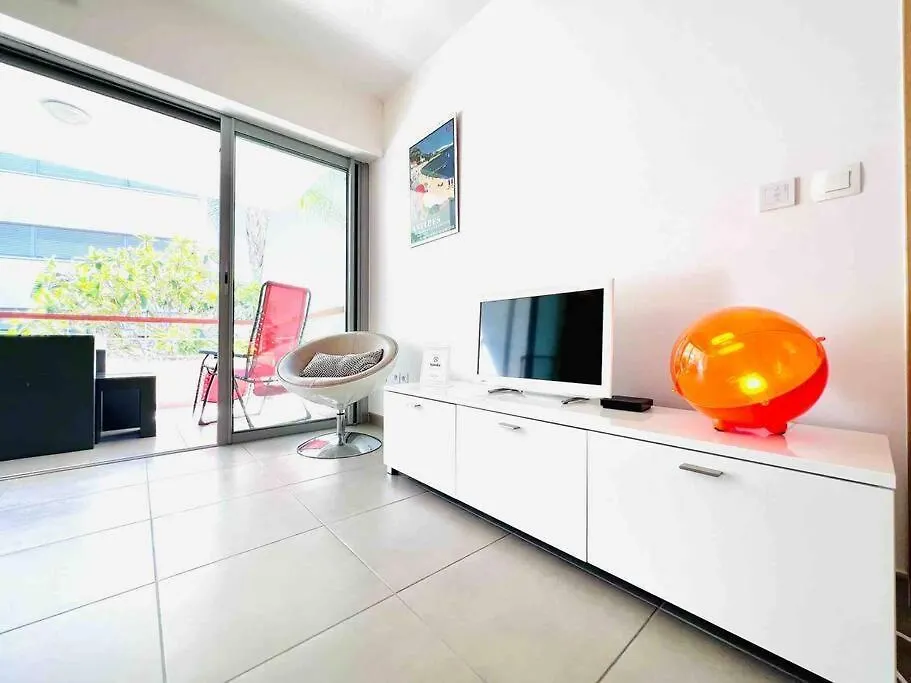 Le White Pearl : Apt 4 Prs, Parking, Clim 앙티브 0*,  프랑스